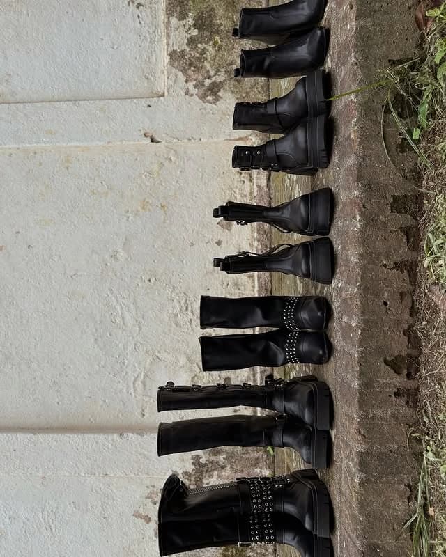 Botas